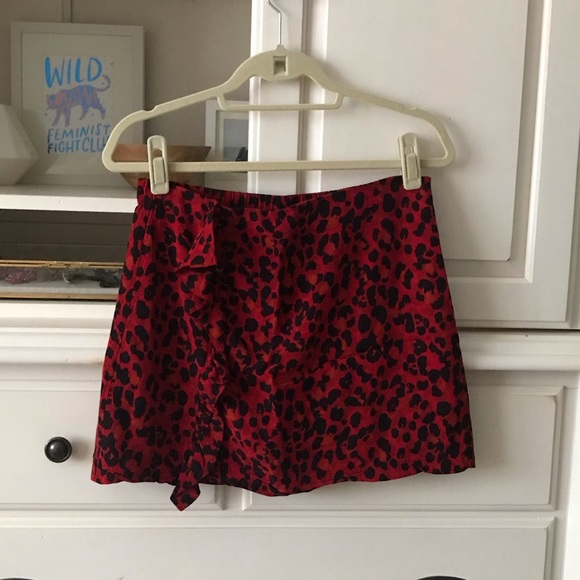 zara red leopard skirt